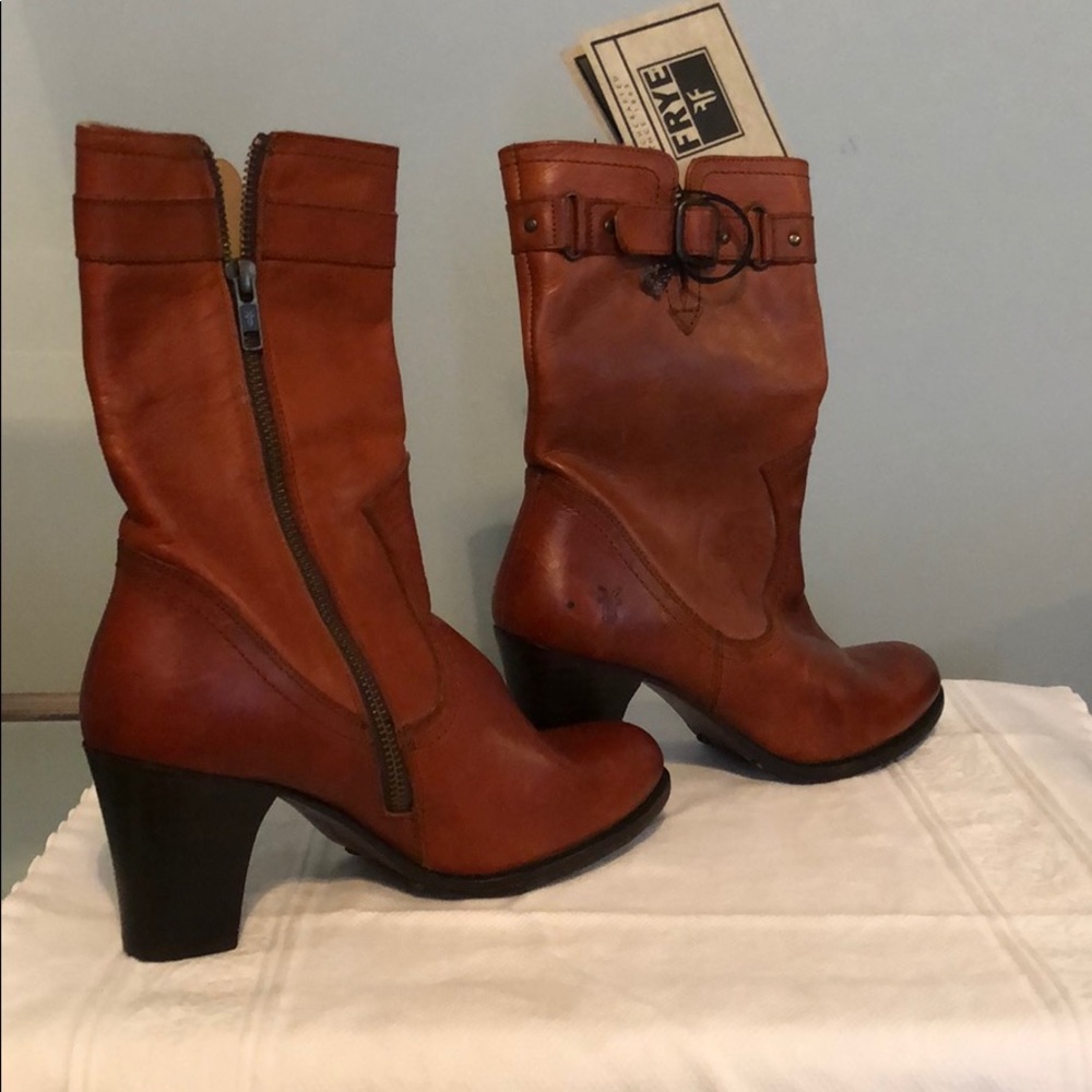 Frye Shorties